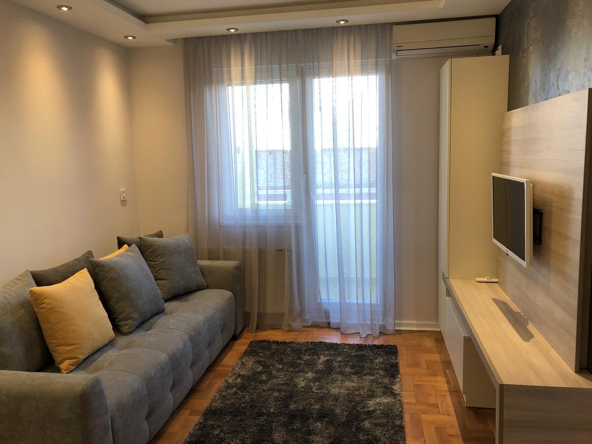 5 Stars Apartment With Free Garage Place Novi Sad Eksteriør billede